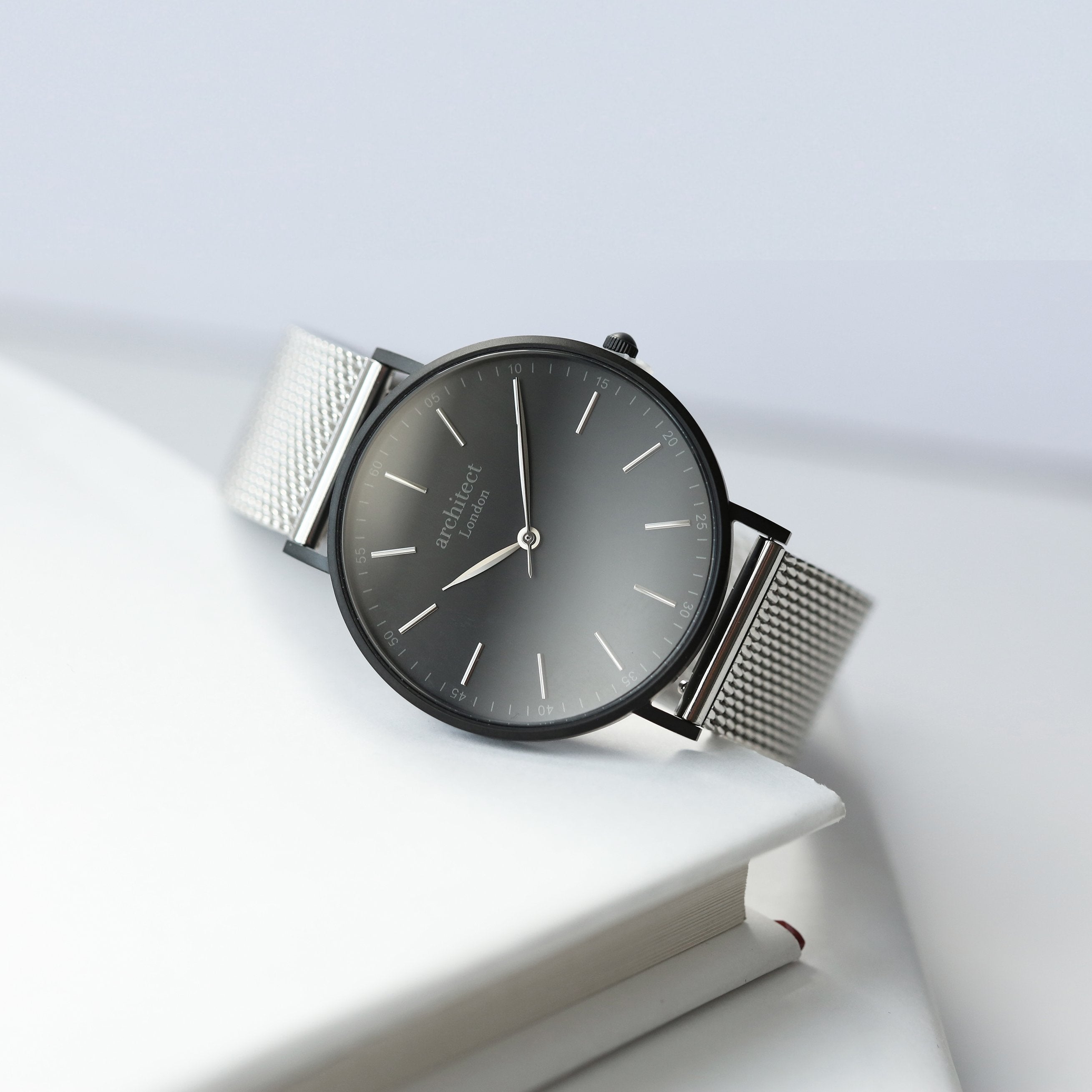 Personalised minimalist watch with steel silver mesh strap
