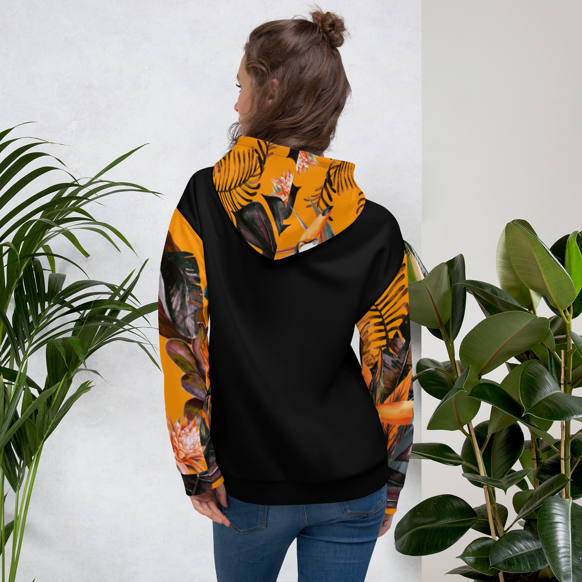 Toucan Hoodie – Vibrant Jungle-Inspired Print | Comfortable & Unique