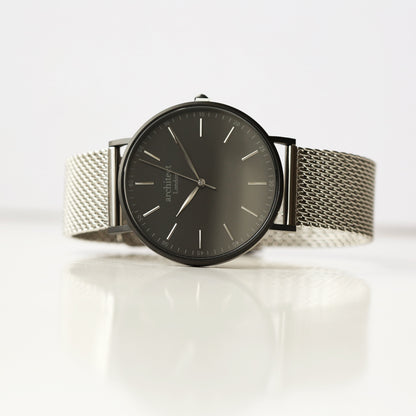 Minimalist steel silver mesh watch, engraved – Voce Lindx