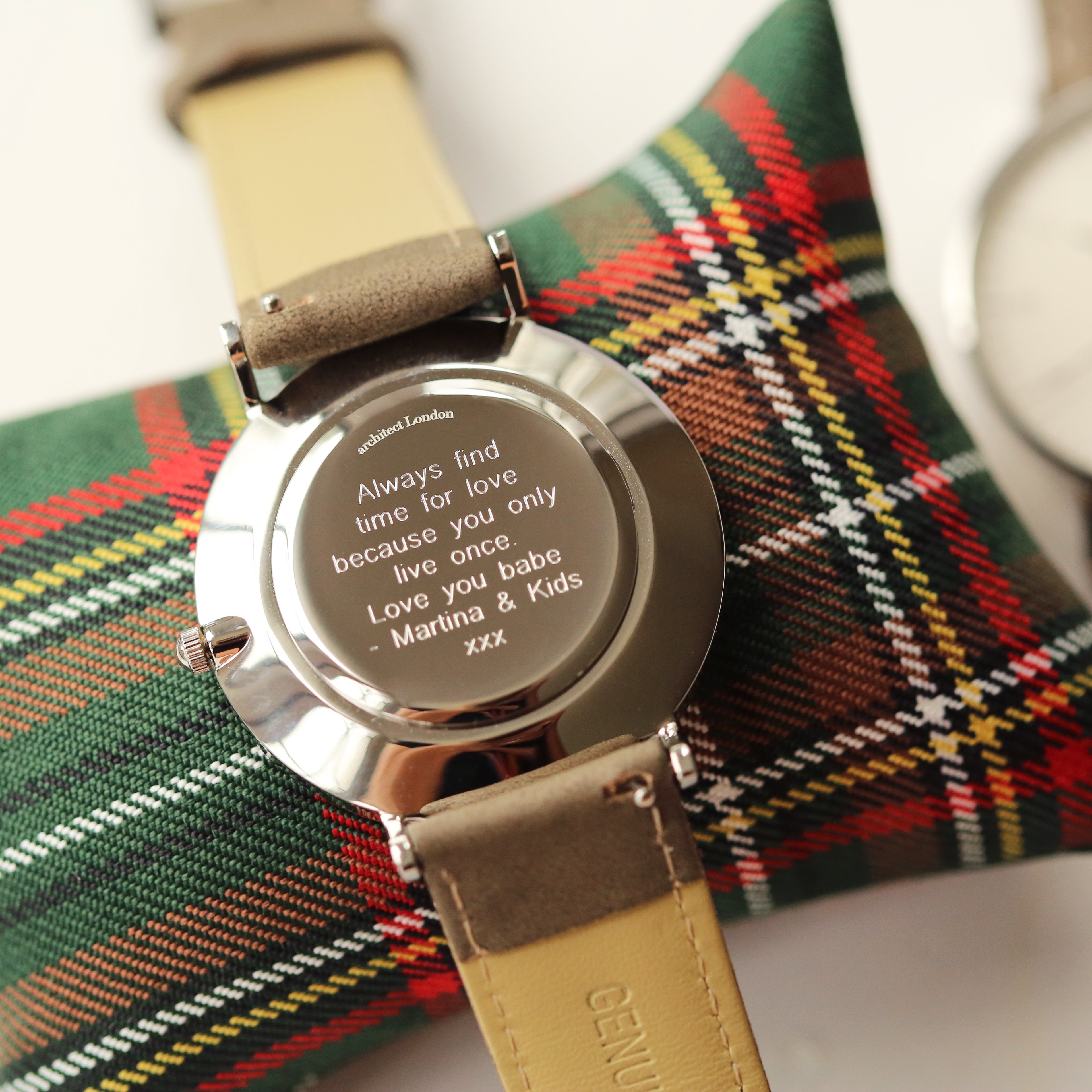 Architect Zephyr urban grey watch, engraved – Voce Lindx