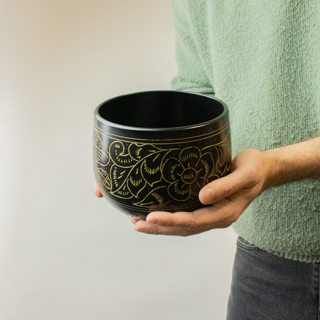 Cauldron Tibetan Singing Bowl, Magic Mushroom, Yellow 15cm – photo 2
