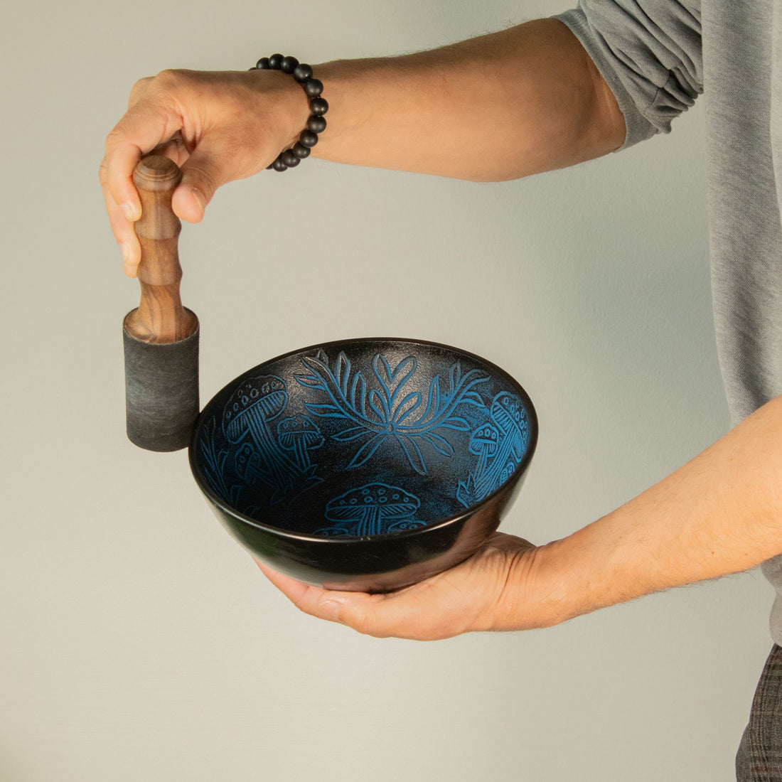 Tibetan Singing Bowl - Magic Mushroom Design, Blue