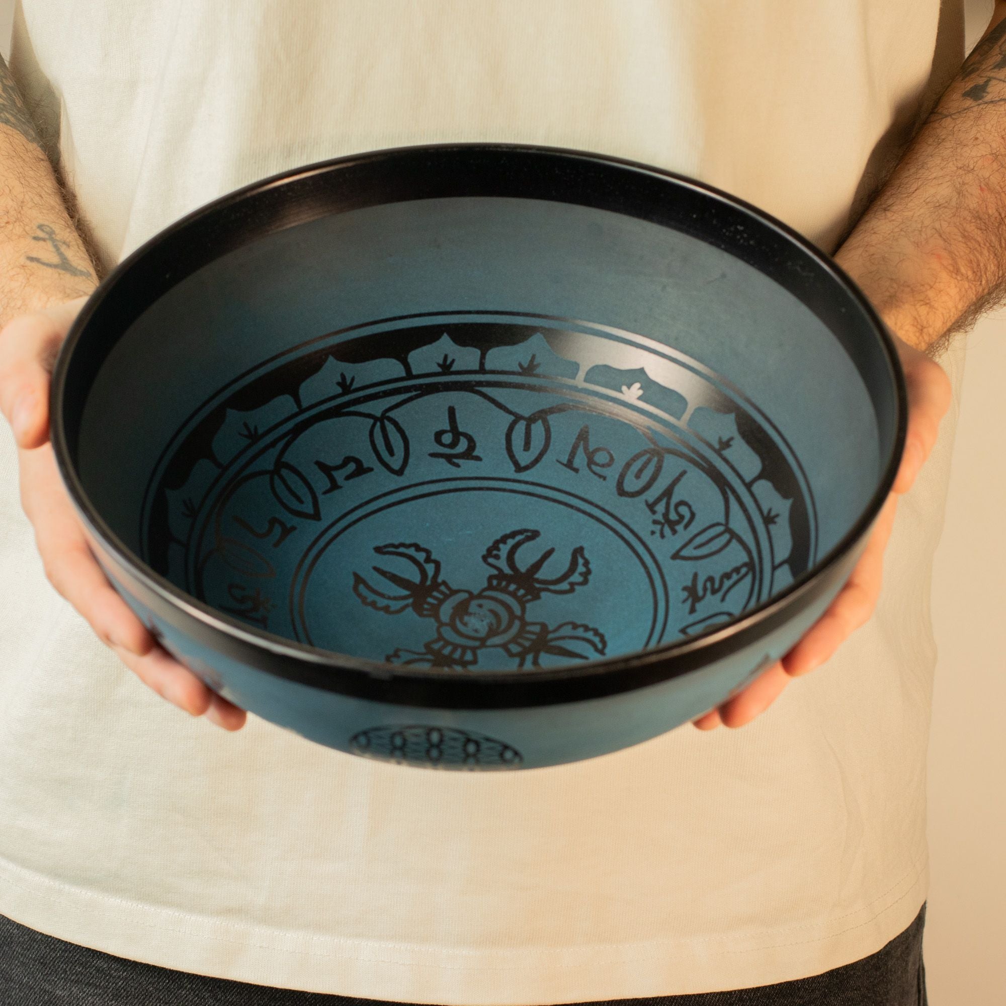 Large Tibetan Singing Bowl, Double Dorje Design, Blue 27cm